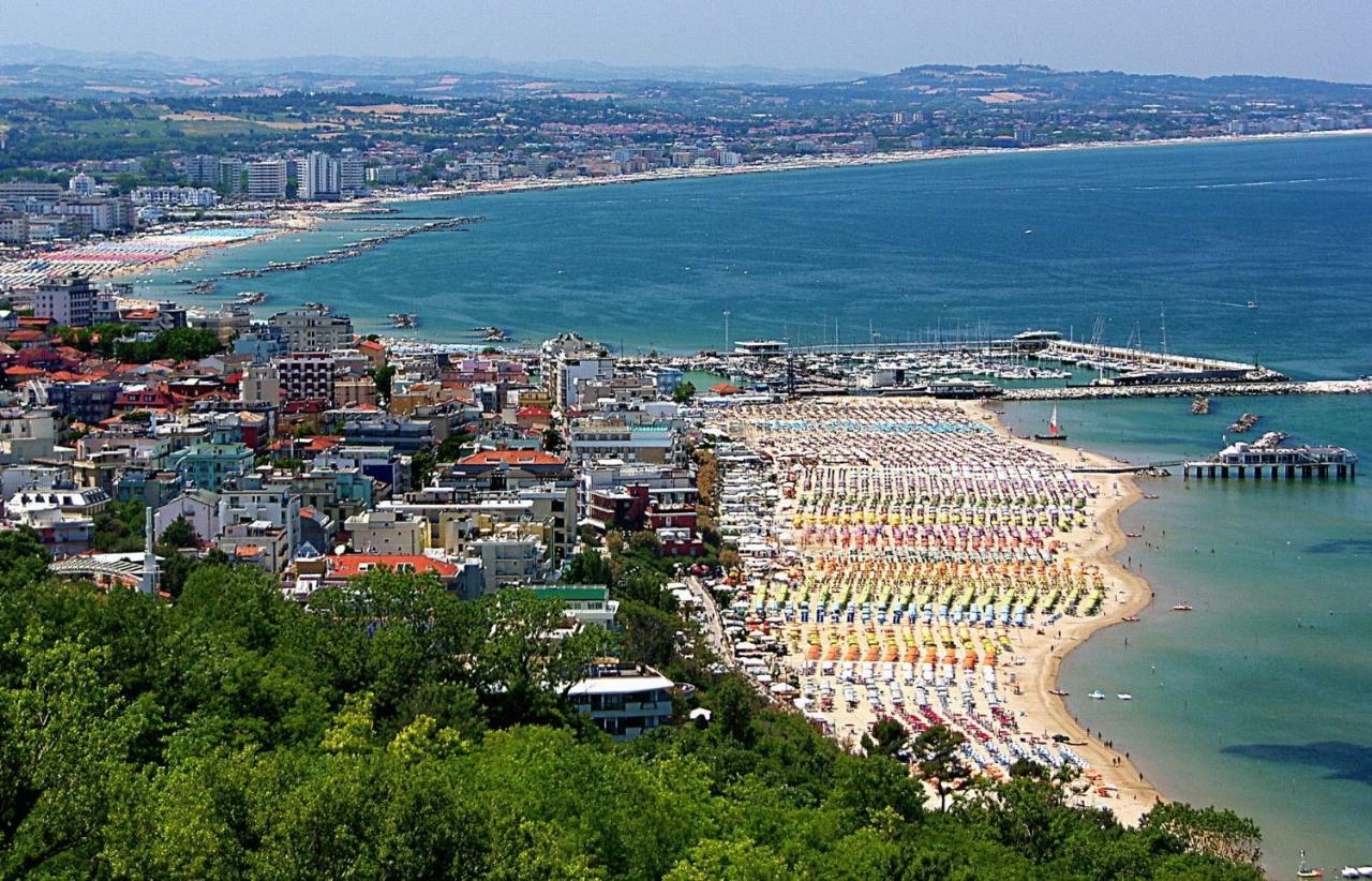 Appartamenti Mar Y Sol Gabicce Mare Ngoại thất bức ảnh